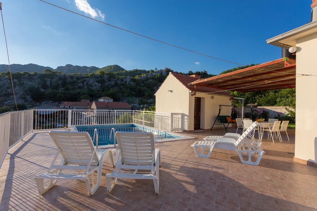 Holiday Home Urlovic Gruda Exterior foto